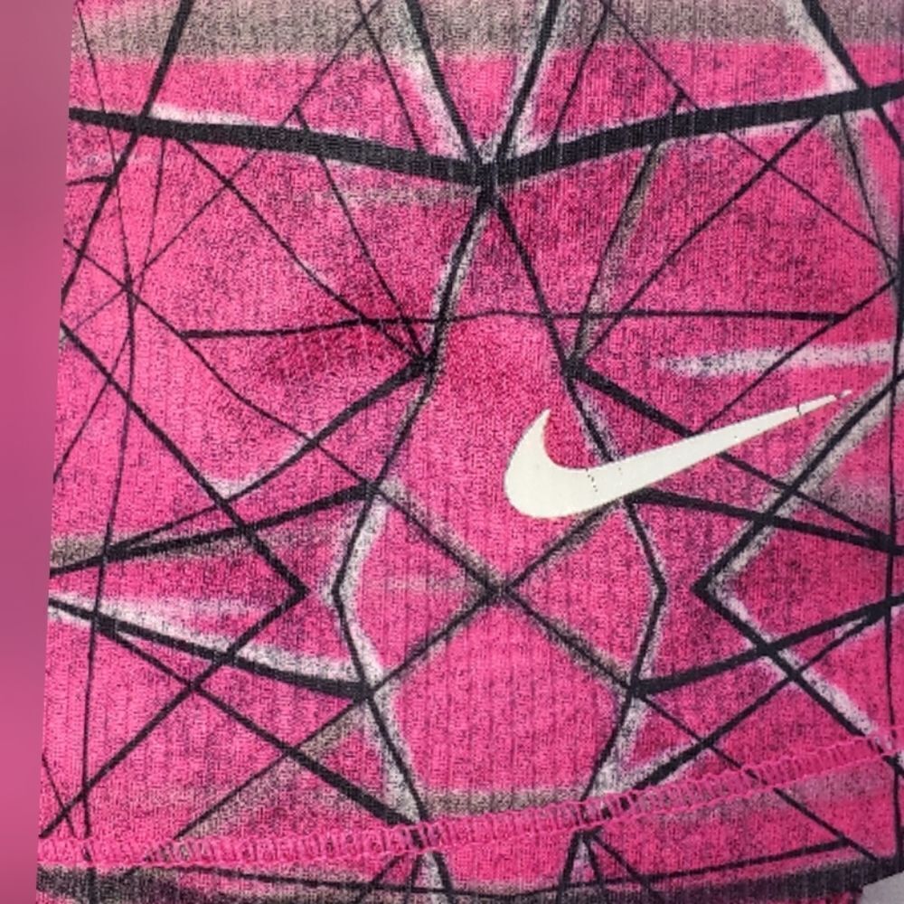NIKE Tank  - Picture 2 of 7